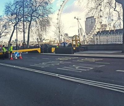 Similar vehicle barriers in London 400 x 400 Similar vehicle barriers in London 400 x 400