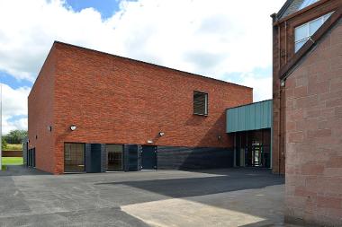 Troon primary main entrance