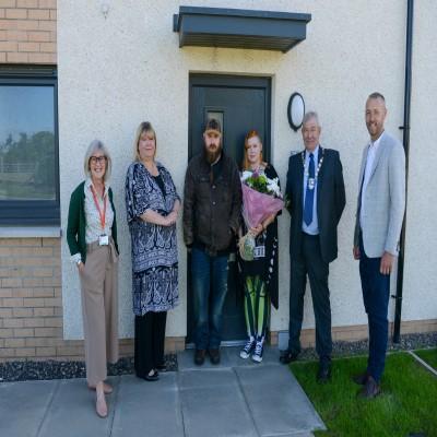 l-r Diana MacLean, Cllr Julie Dettbarn, Nathan Cairns, Lauren Cairns, Provost Iain Campbell, Cllr Martin Kilbride 400 x 400 l-r Diana MacLean, Cllr Julie Dettbarn, Nathan Cairns, Lauren Cairns, Provost Iain Campbell, Cllr Martin Kilbride 400 x 400