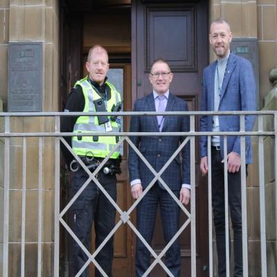 Inspector Ian McColl, Kenny Dalrymple, Cllr Martin Kilbride 400 x 400 Inspector Ian McColl, Kenny Dalrymple, Cllr Martin Kilbride 400 x 400