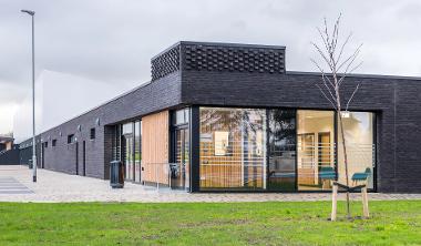  Riverside external of building
